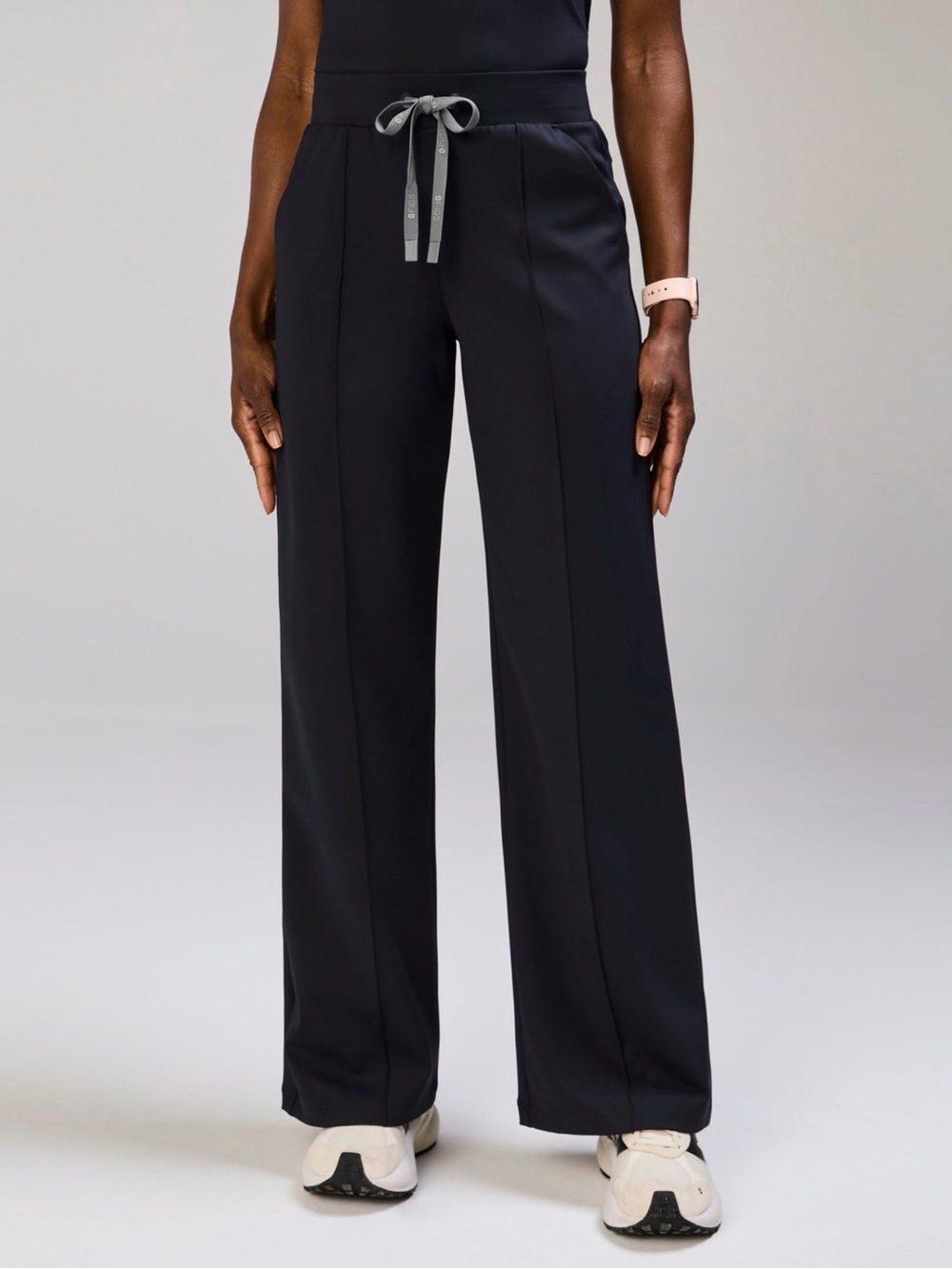 FIGS Women’s Navy Blue FormX Set – Small/ Small Petite - Picture 7 of 10